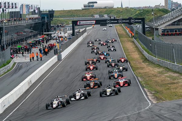 CM.com Circuit Zandvoorte Formula Regional European Championship by Alpine