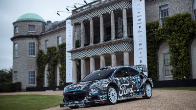 Ford en M-Sport tonen nieuw Puma Rally1 WRC-prototype; Hybride prestaties onthuld op Goodwood