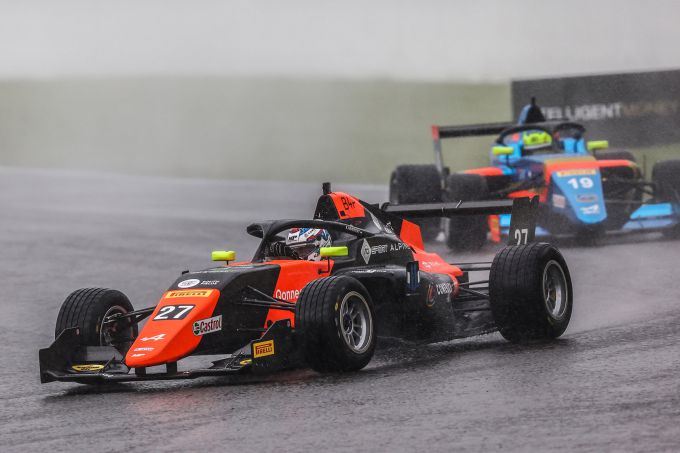 Twee races volop strijd brengen Kas Haverkort op Spa-Francorchamps geen punten