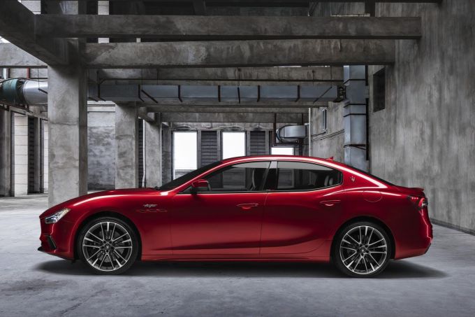Maserati introduceert 3 nieuwe uitvoeringen voor Ghibli, Quattroporte en Levante