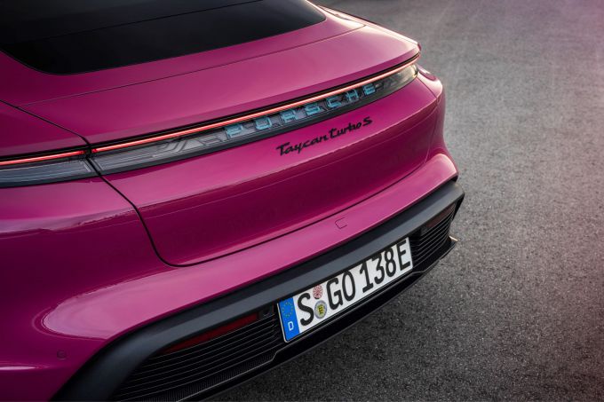 Porsche vernieuwt Taycan 6