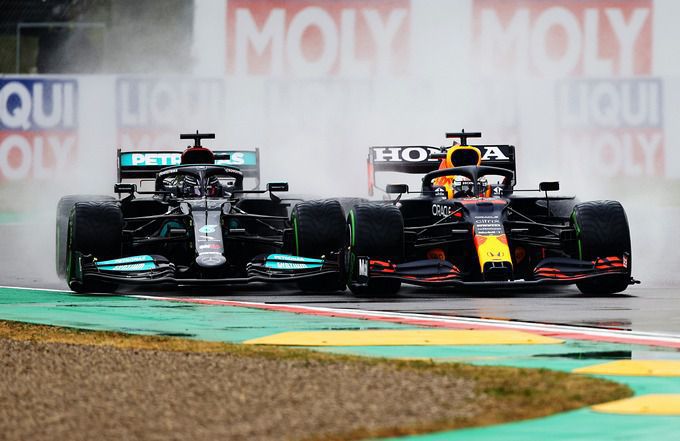 Max Verstappen en Lewis Hamilton F1