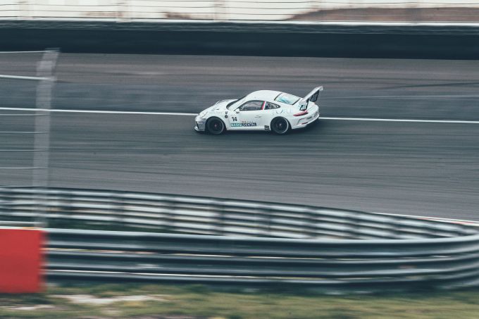 Porsche Sprint Trophy Benelux Nr9 Startnummer 14 onderweg