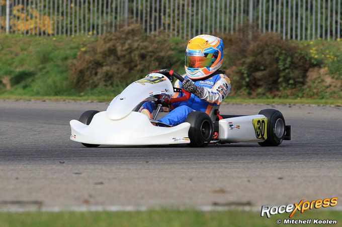 Boaz Maximov kampioen BMC Micro Max