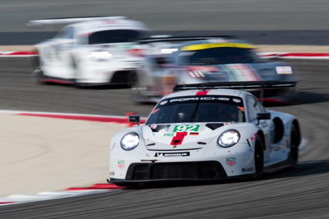Porsche domineert in Bahrein