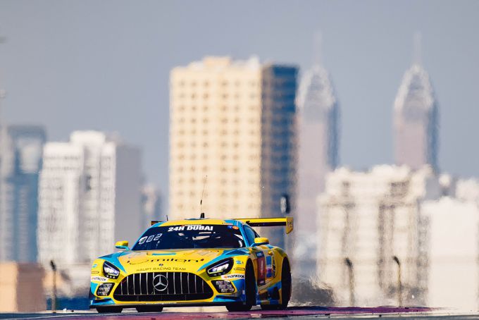 24H Dubai 2022 MercedesAMG Nr4_Abu_Dhabi_Racing_by_HRT_Mercedes