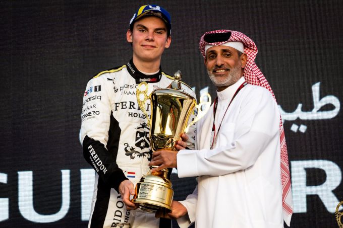 Porsche Sprint Challenge Middle East Team GP Elite Thierry Vermeulen podium