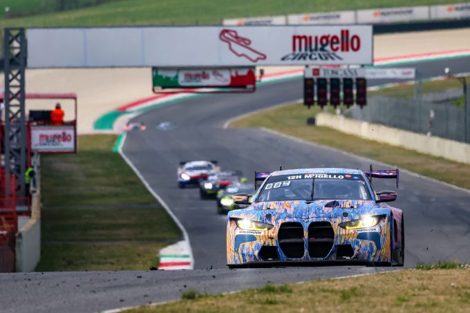 BMW_M4_ST_Racing_by_Bas_Koeten_Racing_winnaar_12H_Mugello