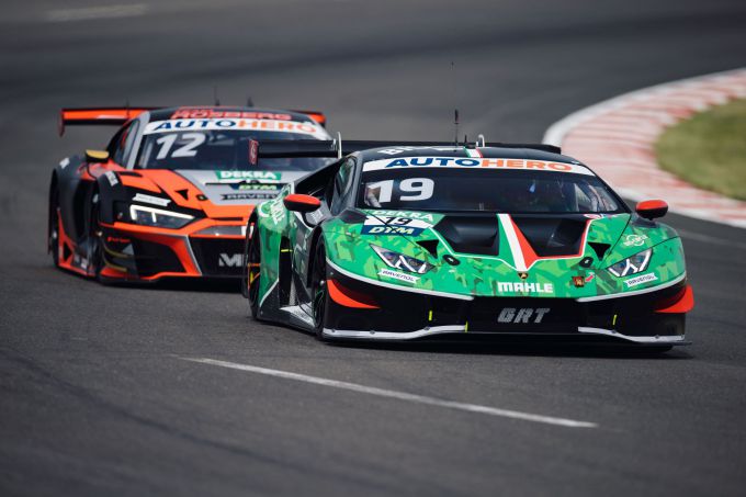 DTM Lausitzring 2022 Lamborghini_voor_Audi_R8