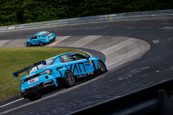 Cyan_Racing_karoussel_Nordschleife