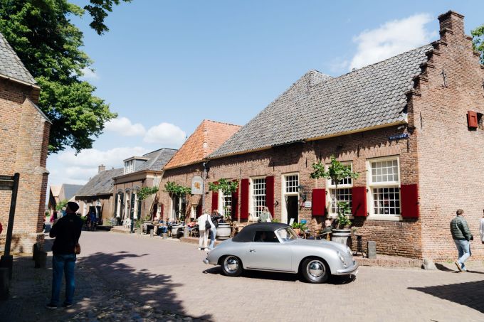 47e Internationale Porsche 356 Meeting 1