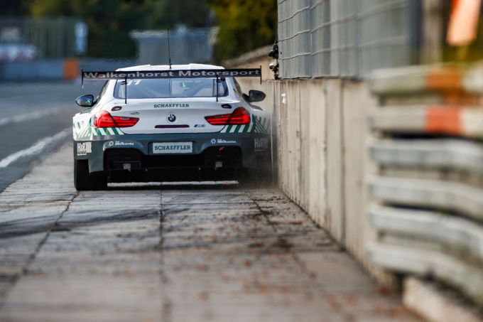 DTM Norisring 2022 BMW_tegen_de_muur