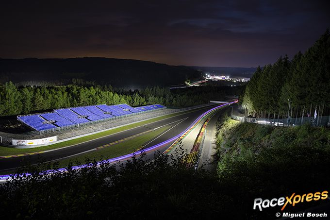 24H Spa 2022 winnaar Mercedes AMG GT3 Marciello Juncadella Gounon 9 Spa by night