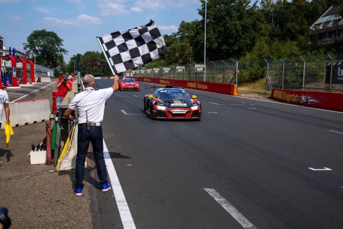 PK Carsport wint 24U van Zolder met nieuwe Audi R8 GT2: Bert Longin wordt recordhouder