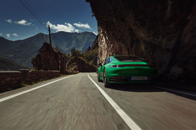 De nieuwe Porsche 911 Carrera T 12