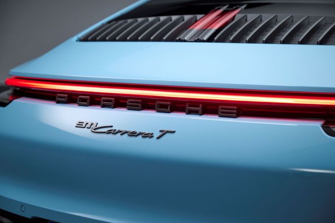 De nieuwe Porsche 911 Carrera T 8