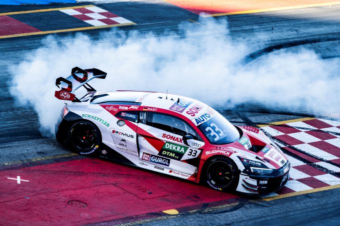 DTM finale 2022 Hockenheim Rene Rast viert Audi merkenkampioenschap