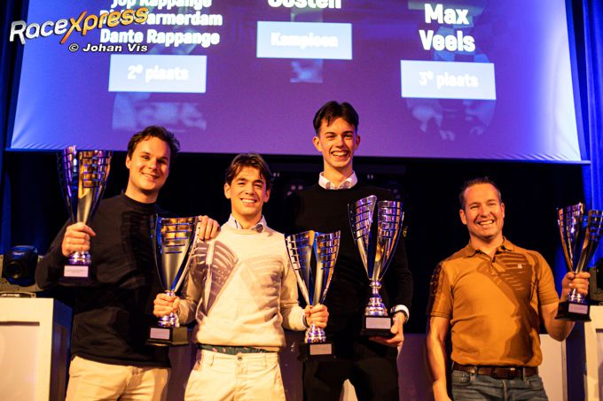 Huldiging BMW M2 CS Racing Cup Benelux kampioenen seizoen 2022