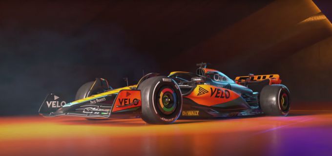McLaren MCL60