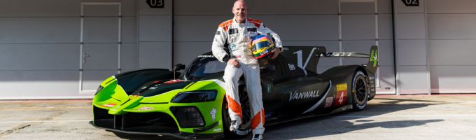 ByKolles_Vanwall_Jaques_Villeneuve_FIA_WEC