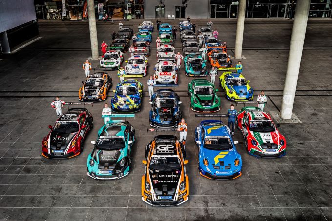 Nederlands septet in internationale Porsche-merkencups groepsfoto