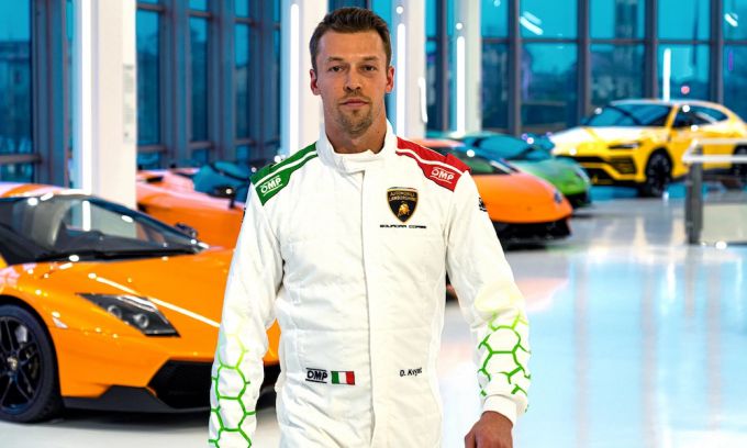 Daniil-Kvyat-Lamborghini-LMH-fabrieksrijder-2023