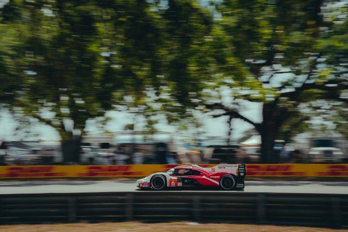 Laurenes_Vanthoor_Porsche_963_Sebring