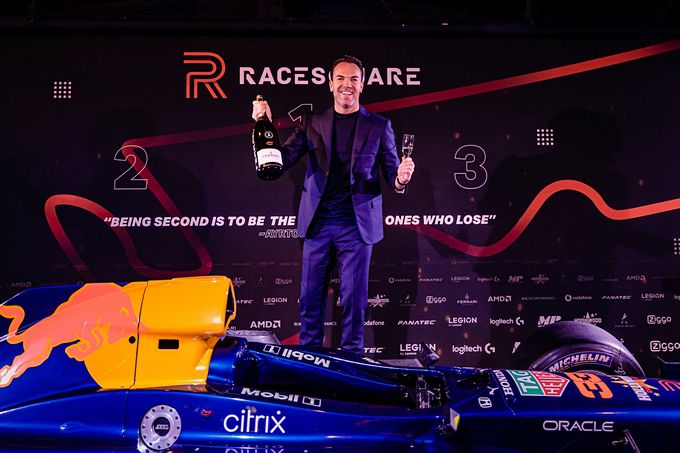 Racesquare-Hollywood-Event-Center F1 Robert Doornbos