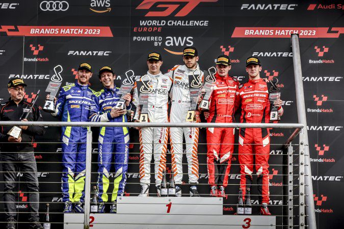 Fanatec GT Europe Sprint Cup Brands Hatch Podium_GT