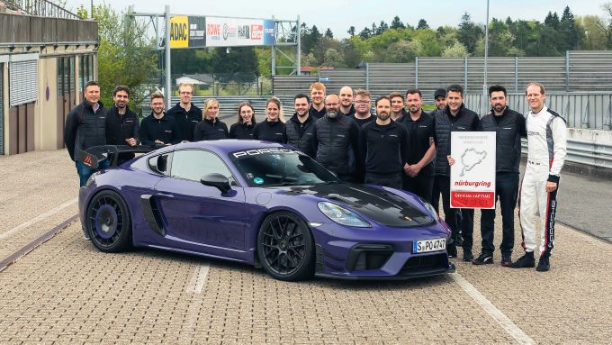 Porsche 718 Cayman GT4 RS Manthey Kit Nordschleife foto 3