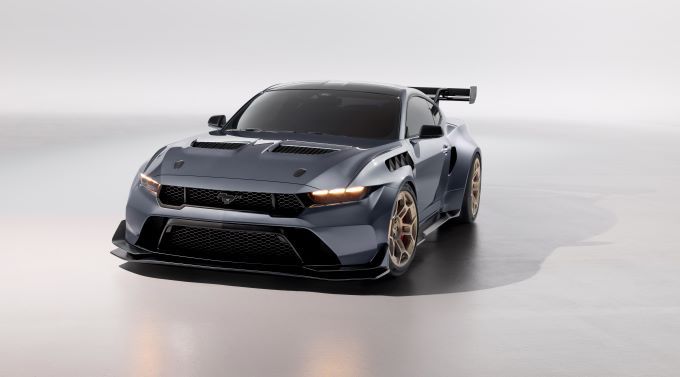 Ford Mustang GTD Foto 2