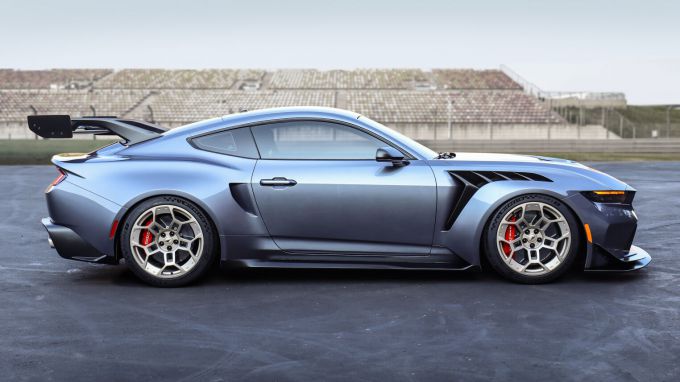 Ford Mustang GTD Foto 3