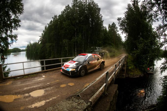 Secto Rally Finland zaterdag foto 5 Elfyn Evans