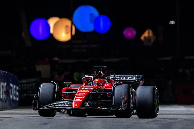 Ferrari F1 GP Singapore 2023 foto 1