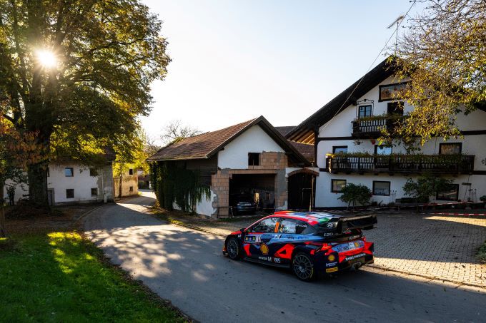 Thierry_Neuville_Central_European_Rally