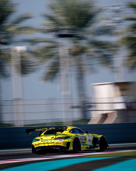 Gulf 12 Hours 2023 Mercedes-AMG_GruppeM_Racing_winnaar