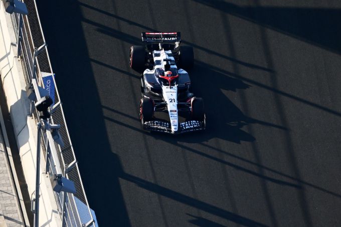 Nyck_de_Vries_Alpha_Tauri