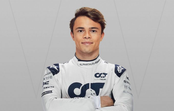 Nyck_de_Vries_F1_Alpha_Tauri_portret