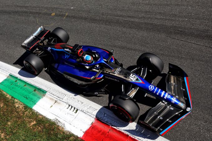 Nyck_de_Vries_F1_Williams_succesvol_onderweg_in_Monza