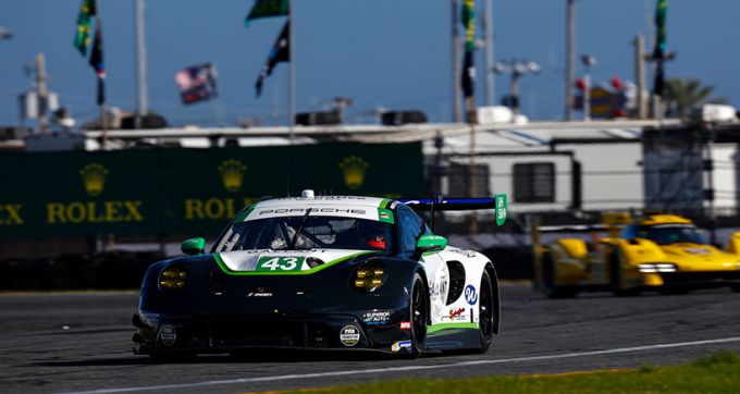 24H Daytona 2024 Porsche Nr63