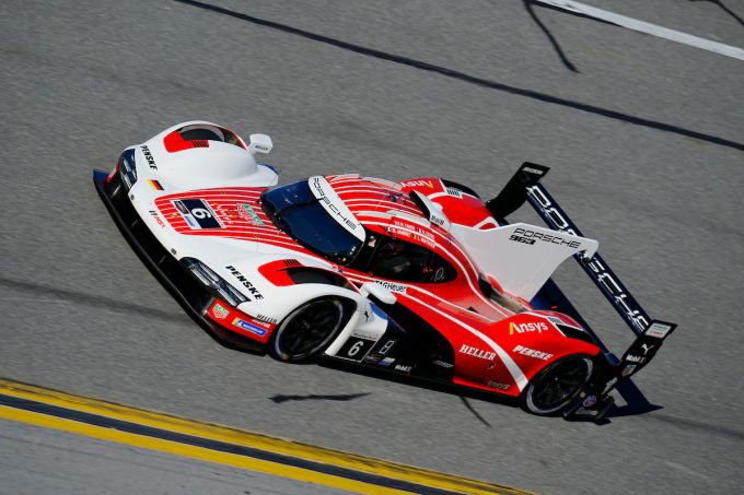 Nr6 Porsche Penske Motorsports, Porsche 963, GTP Mathieu Jaminet, Nick Tandy, Kevin Estre, Laurens Vanthoor