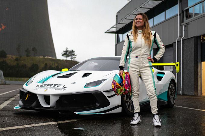 Laura van den Hengel tekent deal bij Ferrari met Mertel Motorsport!