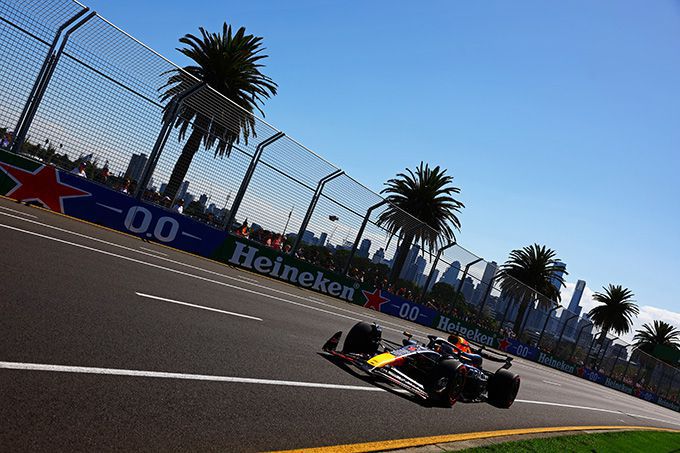 Tijdschema Viaplay Formula 1 Grand Prix van Australië: wake-up call Max Verstappen