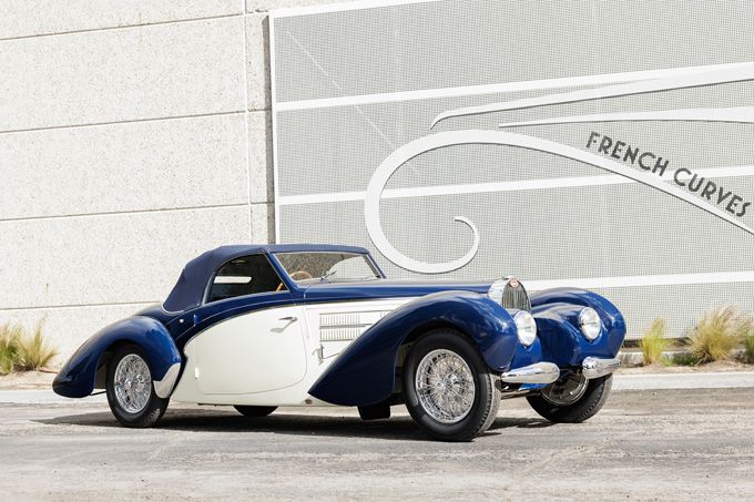 De ster van de recente Mullin Collection Auction was een Bugatti Type 57C Aravis 'Special Cabriolet uit 1938, die werd verkocht voor $ 6.605.000 - een wereldrecordprijs voor dit model.