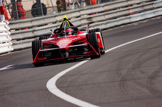 Nissan Formula E Team vol optimisme naar E-Prix in Berlijn