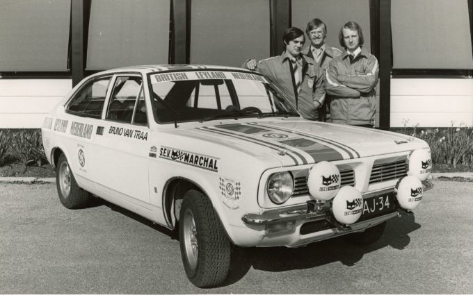 Wim Luijbregts, BL Nederland PR-manager Charles van der Rest en navigator (en zwager) Bruno van Traa