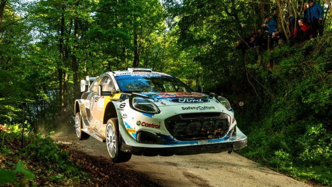 WRC Rally de Portugal 2024 Ford Puma Fourmaux