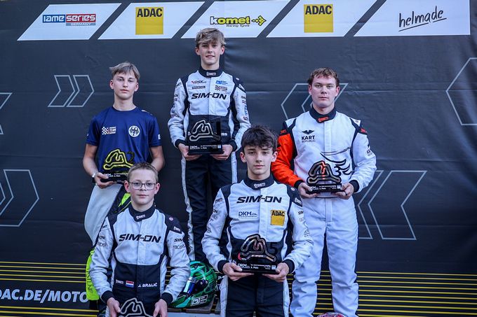 podium Iame Senioren linksonder Jason Bralić