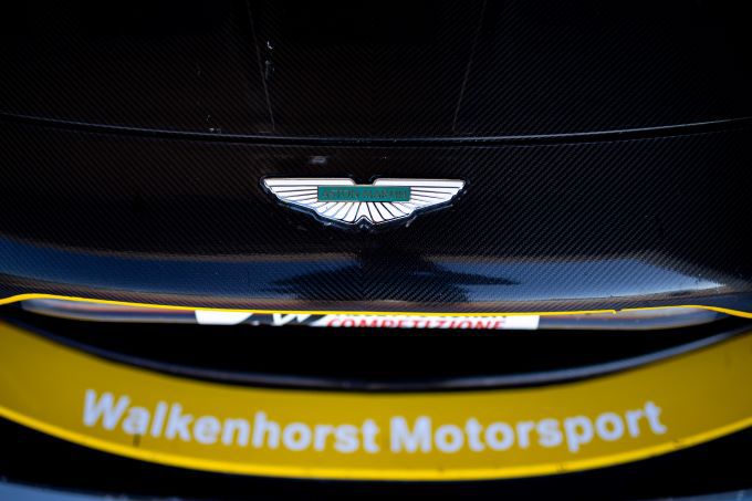 N�rburgring Endurance Series 69e ADAC Westfalenfahrt Walkenhorst Aston Martin logo Foto 4