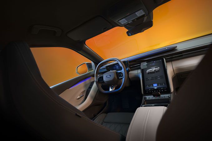 De nieuwe volledig elektrische Ford Capri